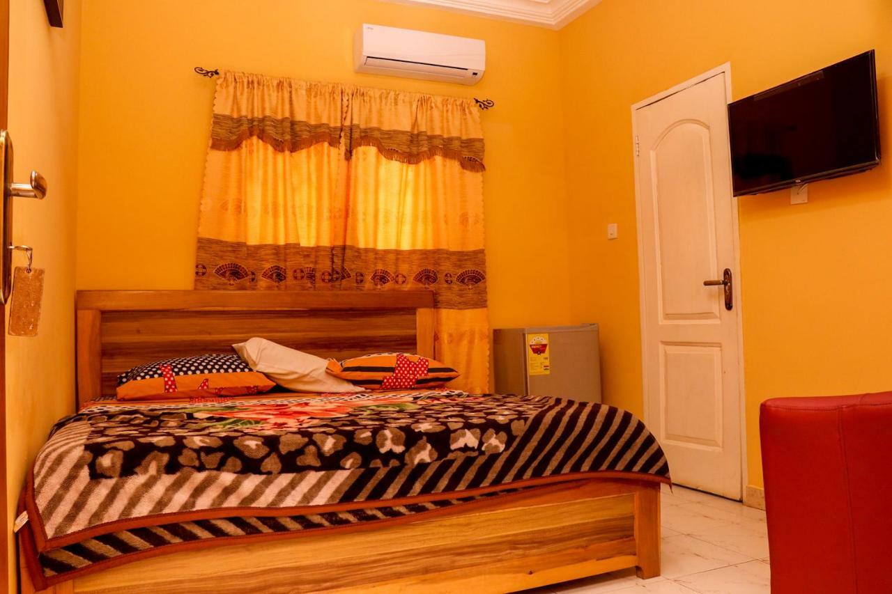 Bonsukoda Lodge Мадина Экстерьер фото